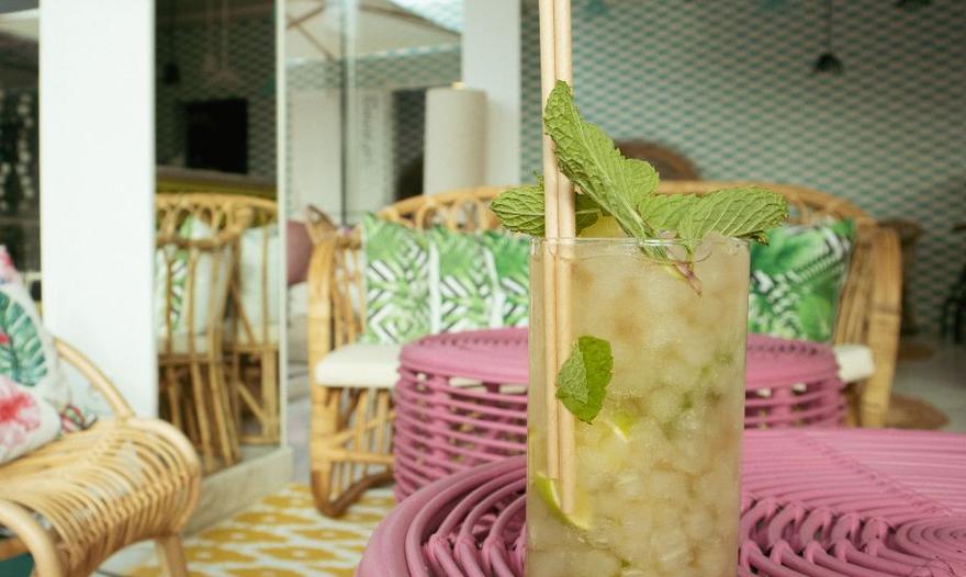 AFTER-DINNERTHE LOBBY COCKTAIL LOUNGE Hotel Gold By Marina Playa del Inglés AFTER-DINNERTHE LOBBY COCKTAIL LOUNGE Hotel Gold By Marina Playa del Inglés